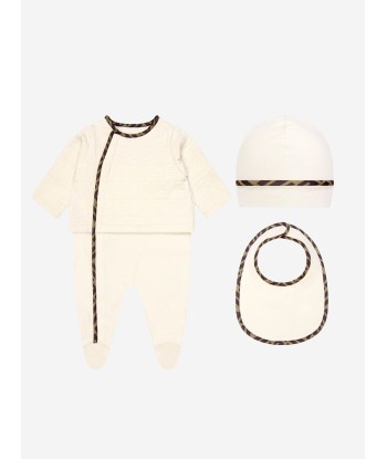 Fendi Baby Gift Set (3 Piece) in Beige est présent 