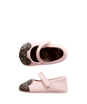 Fendi Baby Girls Leather Bear Logo Shoes in Pink Amélioration de cerveau avec