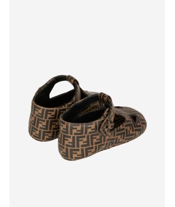 Fendi Baby Leather FF Logo Sandals in Brown Comparez plus de prix